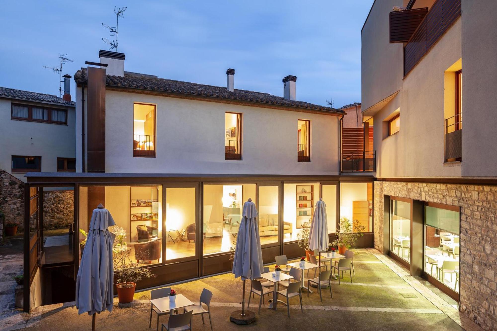 Casa Marcial (Adults Only) Hotel Besalu Bagian luar foto